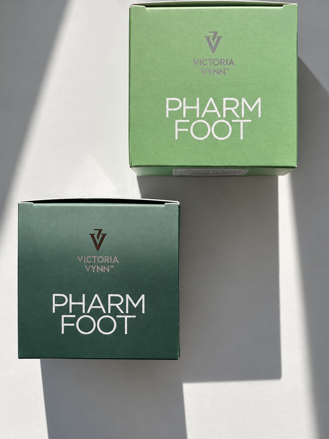 Divas zaļas Victoria Vynn Pharm Foot kastītes